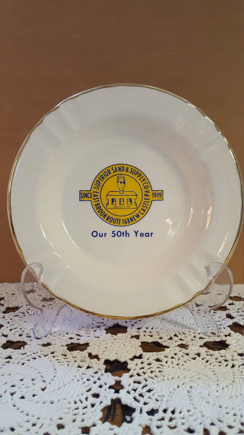 Superior Sand /& Supply Co. New Castle Collectible Advertising Ashtray PA