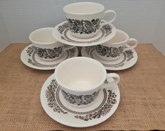 Royal Sussex de EE. UU. - Loza decorada con transferencia marrón sobre loza color crema - Década de 1980