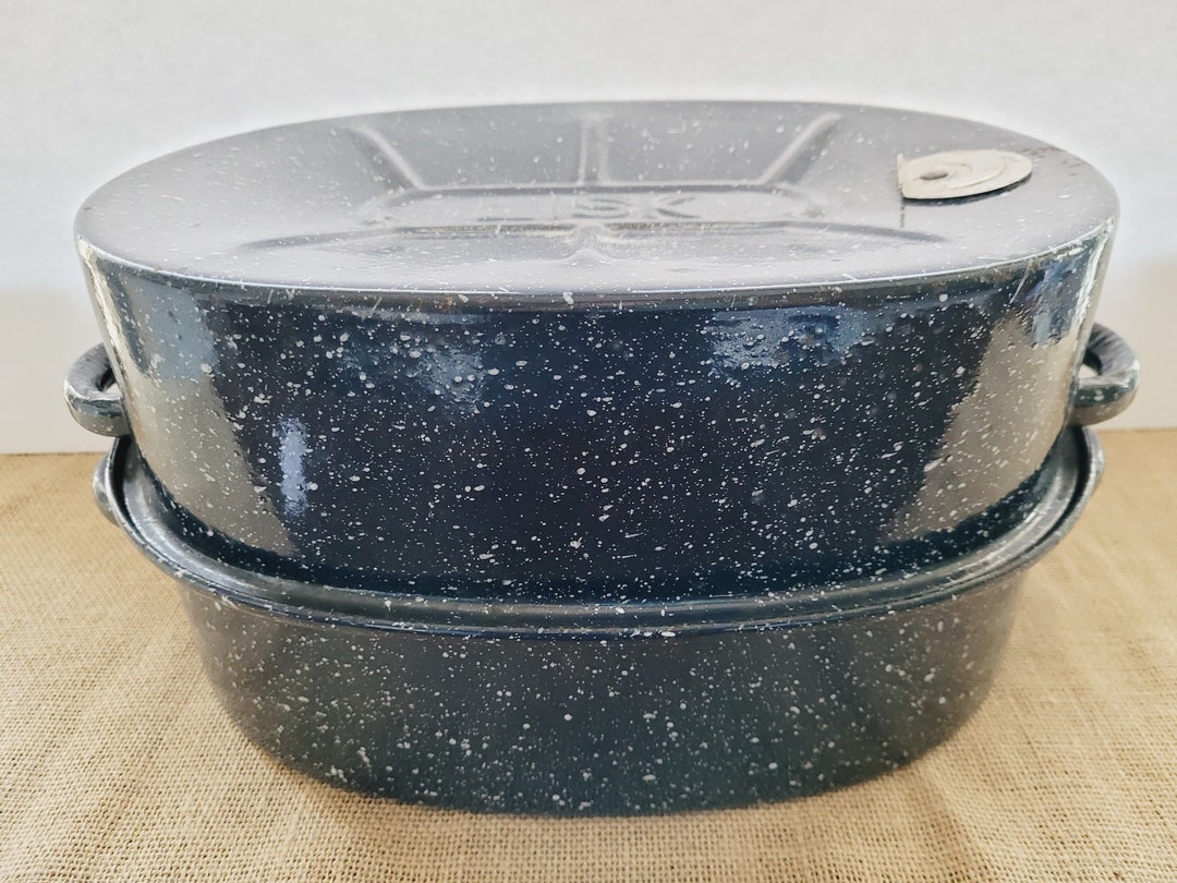 Lisk Black Spatterware/enamelware Roaster With Lifter Etsy