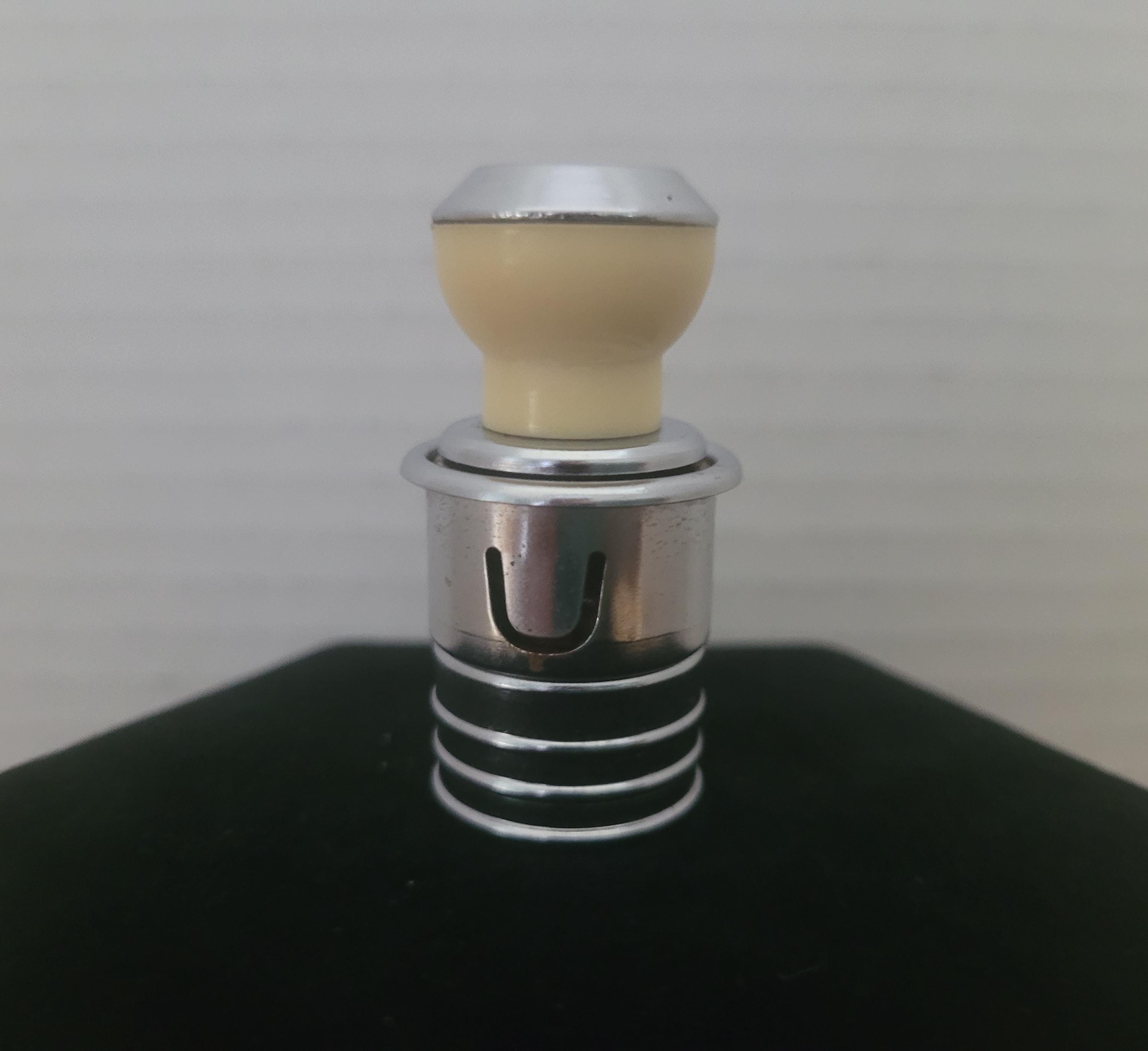 antique car cigarette lighter 12v Classic Retro Style & Socket Illuminated For CLASSIC Driven by unerring commitment to quality and innovation Vintage Metal Car Lighter