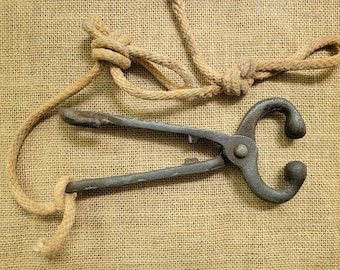 Antique Bull Nose Lead Pliers