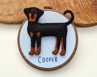 Custom Doberman Pinscher hoop decoration | Personalised felt dog ornament | Custom gift for dog owner/lover | Dog portrait | Dog replica |