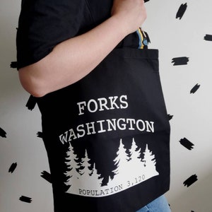 twilight sage new moon canvas bag inspired , forks Washington tote bag , population bag image 2