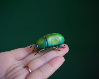 Green Scarab Beetle - Scarabaeus Hair Clip - scarab beetle hair clip - realistic scarab beetle - polymer clay beetle - scarabaeus insect