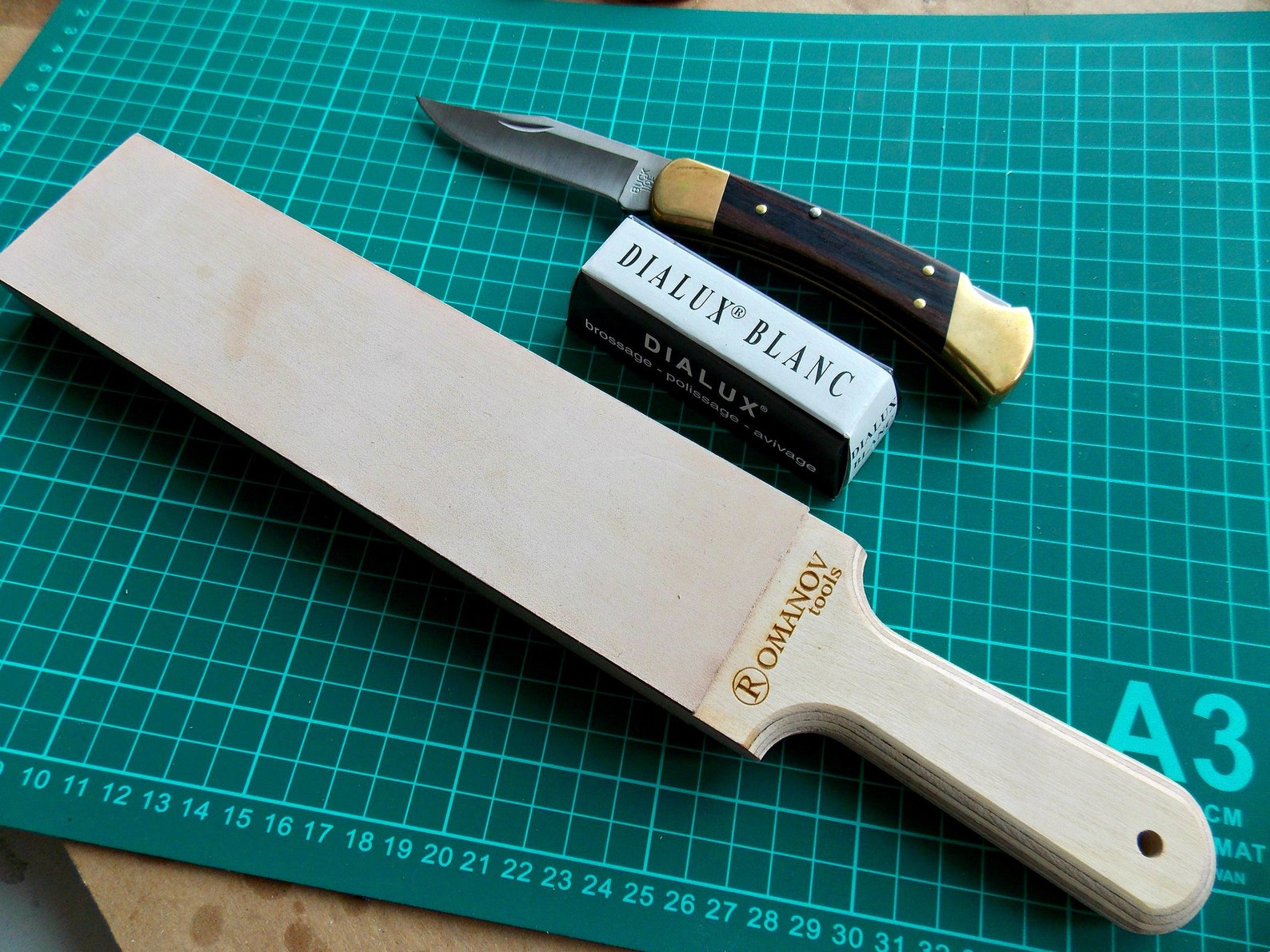 Strop for honing or sharpening blades Leather Strop Blade Etsy