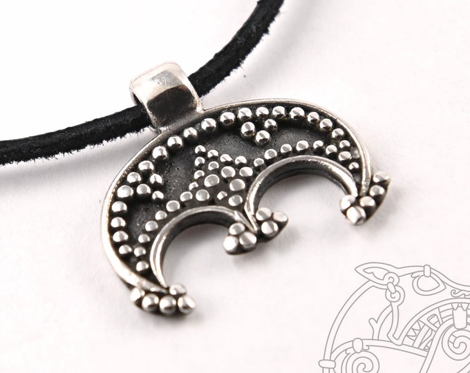 Lunula Moon Pendant - sterling silver replica from Great Moravia, Mikulcice