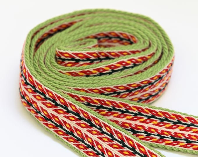 Tablet WOVEN BELT from Oseberg, Norway rose pattern from 100% wool 3 cm width