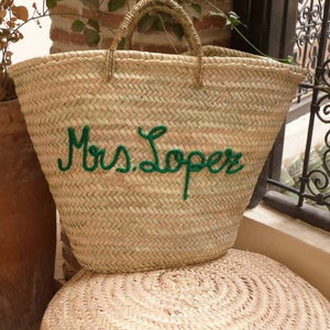 personalized straw moroccan basket,monogrammed bags, bridesmaids gift,panier,summer tote,french basket bag,straw beach bag, shopping basket