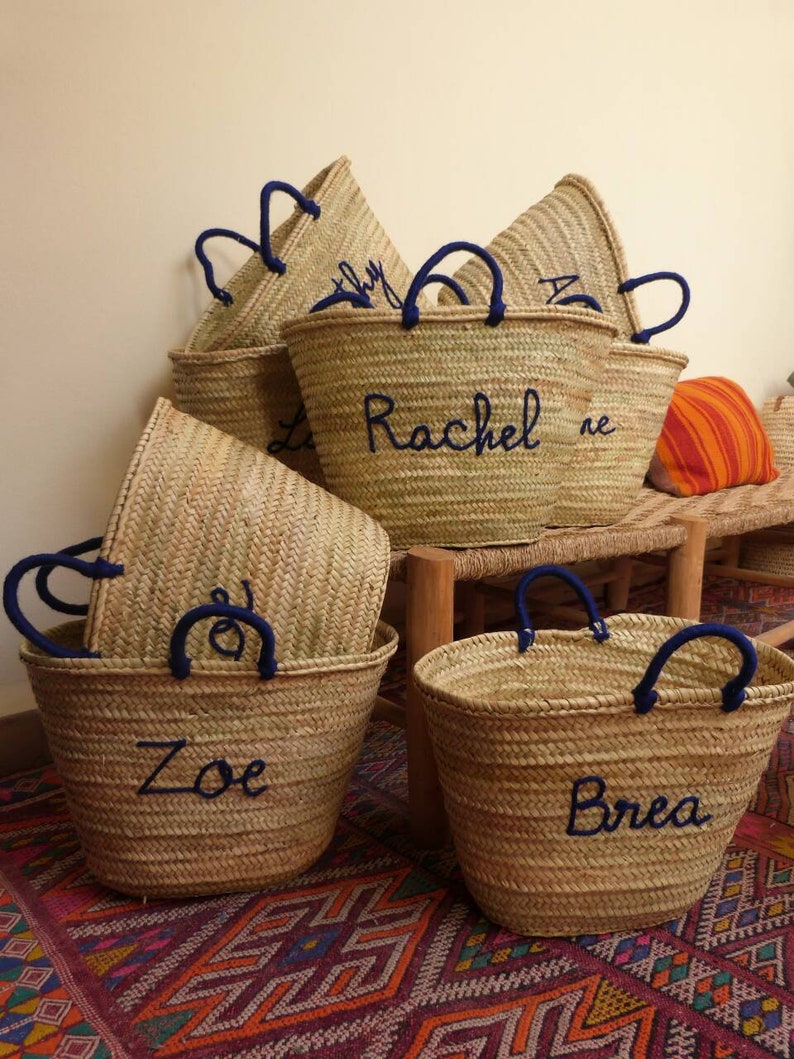 Straw bags with short wrapped handles 
Customize your bag with words or phrases
