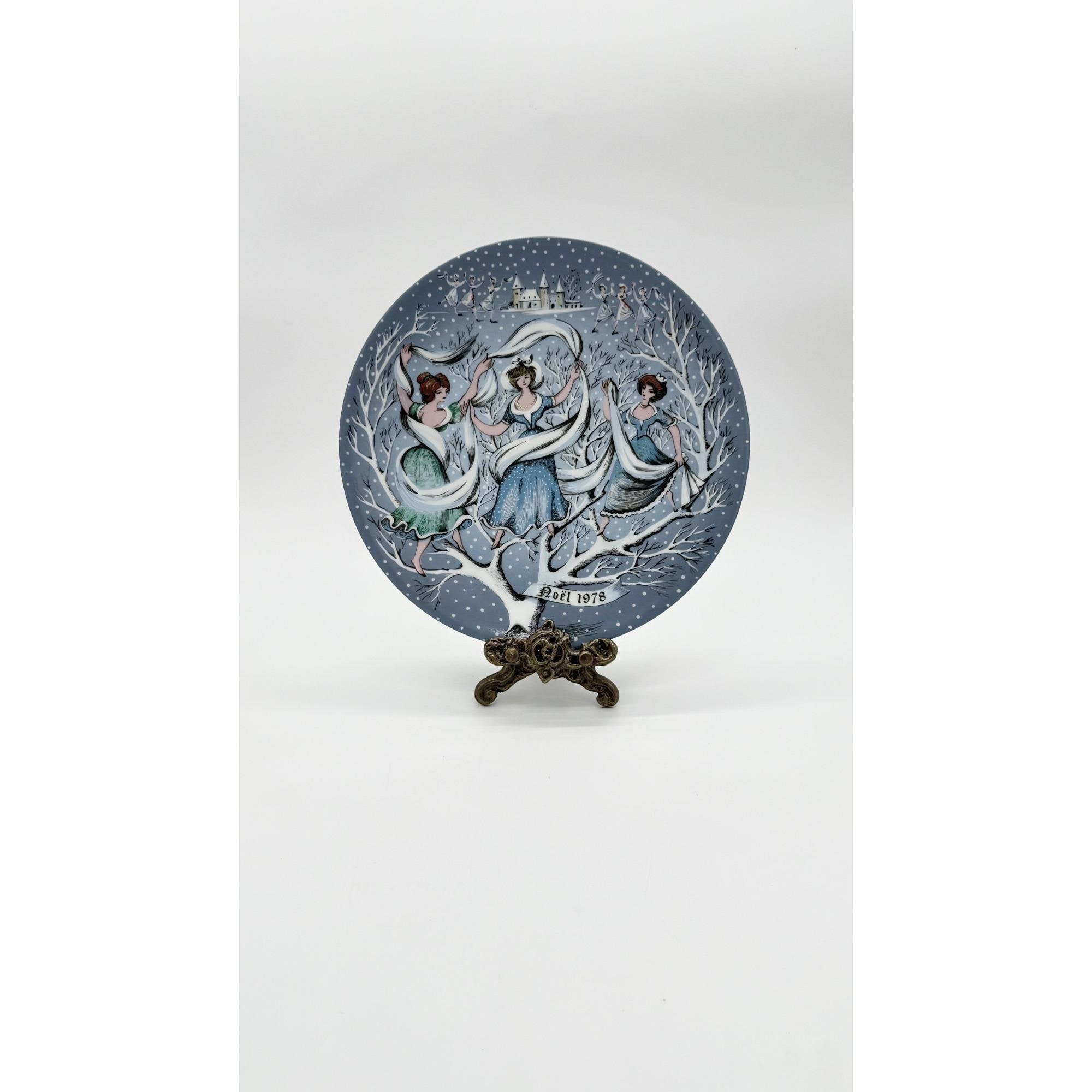 Haviland Limoges 12 Days of Christmas Series Plate Nine Ladies