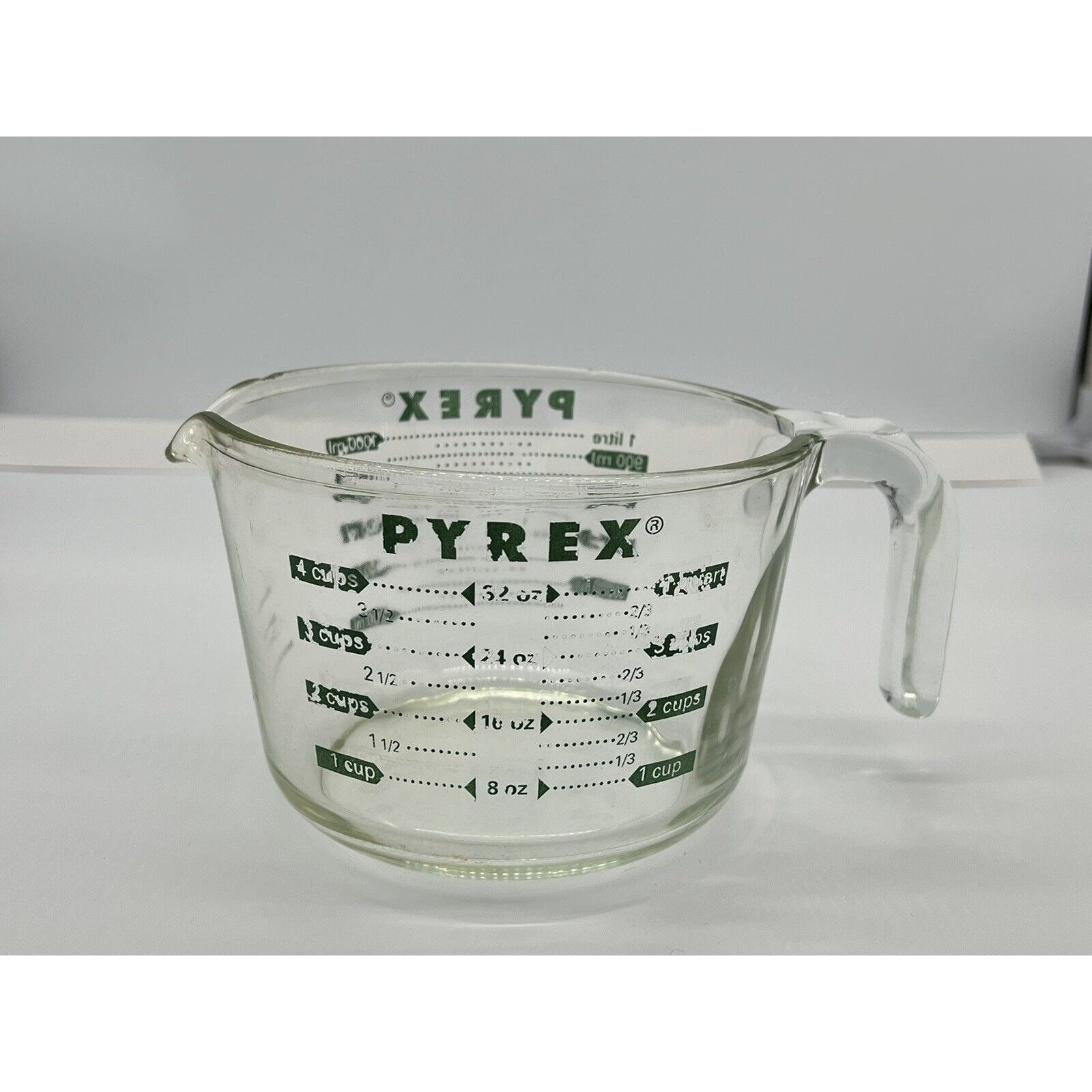 Pyrex 4 Cup Glass Measuring Cup, Green Lettering 
