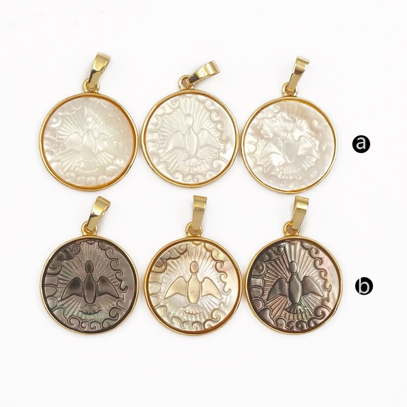 JP091 Natural Pearl Shell Pendant Round Shape Gold Pendant Bird Pattern In White Black Color Dainty Carved Shell Jewelry Peace Dove Pendant