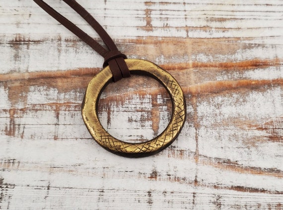Antique Brass Circle Necklace|jewelry for Women|rustic Necklace