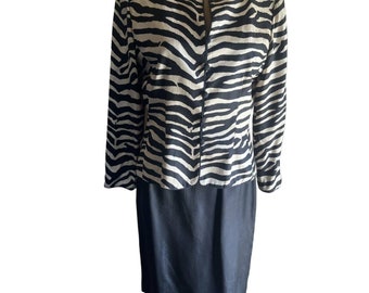 Adrianna Papell 100% SILK 2 PC Suit Jacket Skirt Size 8 Animal print Black Zebra