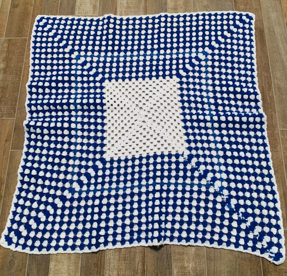 Vintage Blue & White Afghan 32 x 32"