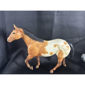 Vtg Breyer stock horse stallion model #232 Appaloosa Model Horse Figurine