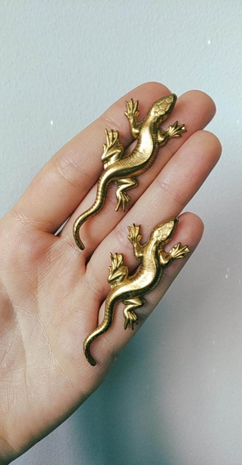 lizard stud earrings