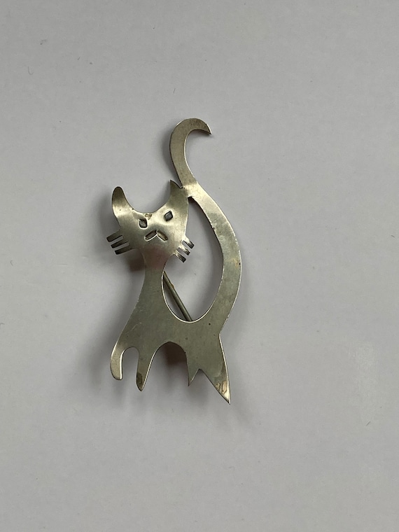 Sterling Silver Modern Cat Brooch-Pin