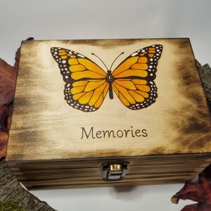 Monarch Butterfly Wooden Hand Burnt Memory Box, Keepsake Box ...