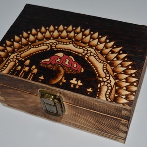 Hand burnt half mushroom mandala wooden keepsake jewellery trinket box, cottagecore geometric trippy artwork, autumn decor gift, hippie gift