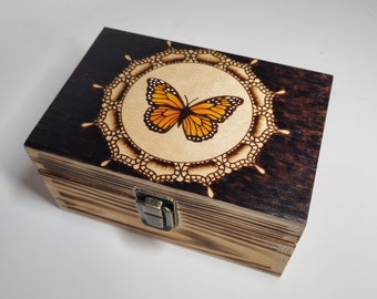 Monarch Butterfly mandala wooden keepsake box, cottagecore gift hand burnt pyrography gift box, butterfly gift for her, pine wood, stash box