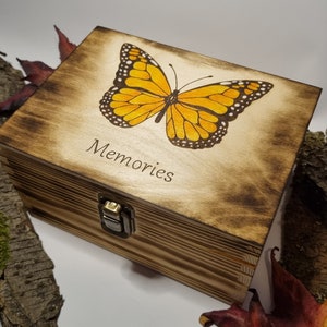 Monarch Butterfly Wooden Hand Burnt Memory Box, Keepsake Box ...