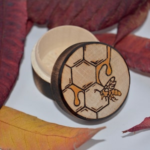 Honeycomb bee ring box, hand burnt pyrography bee gift, rustic ring box, gift box, unusual ring box, hippie boho decor, stocking filler art