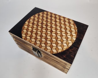 Cube Optical illusion hand burnt wooden keepsake box, geometric trippy art, optical illusion pyrography artwork, hippie boho home decor box