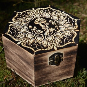 Glow in the dark hand burnt wooden mushroom keepsake box, hippie boho home decor, gift for her, mandala geometric keepsake stash box