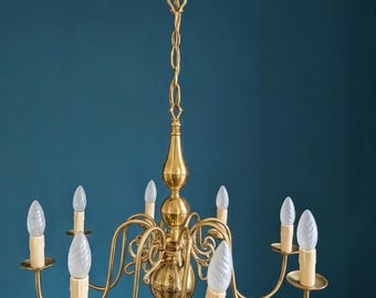 Lámpara de araña de 8 luces con brazos de latón lacado, estilo flamenco-holandés de mediados de siglo (A87)