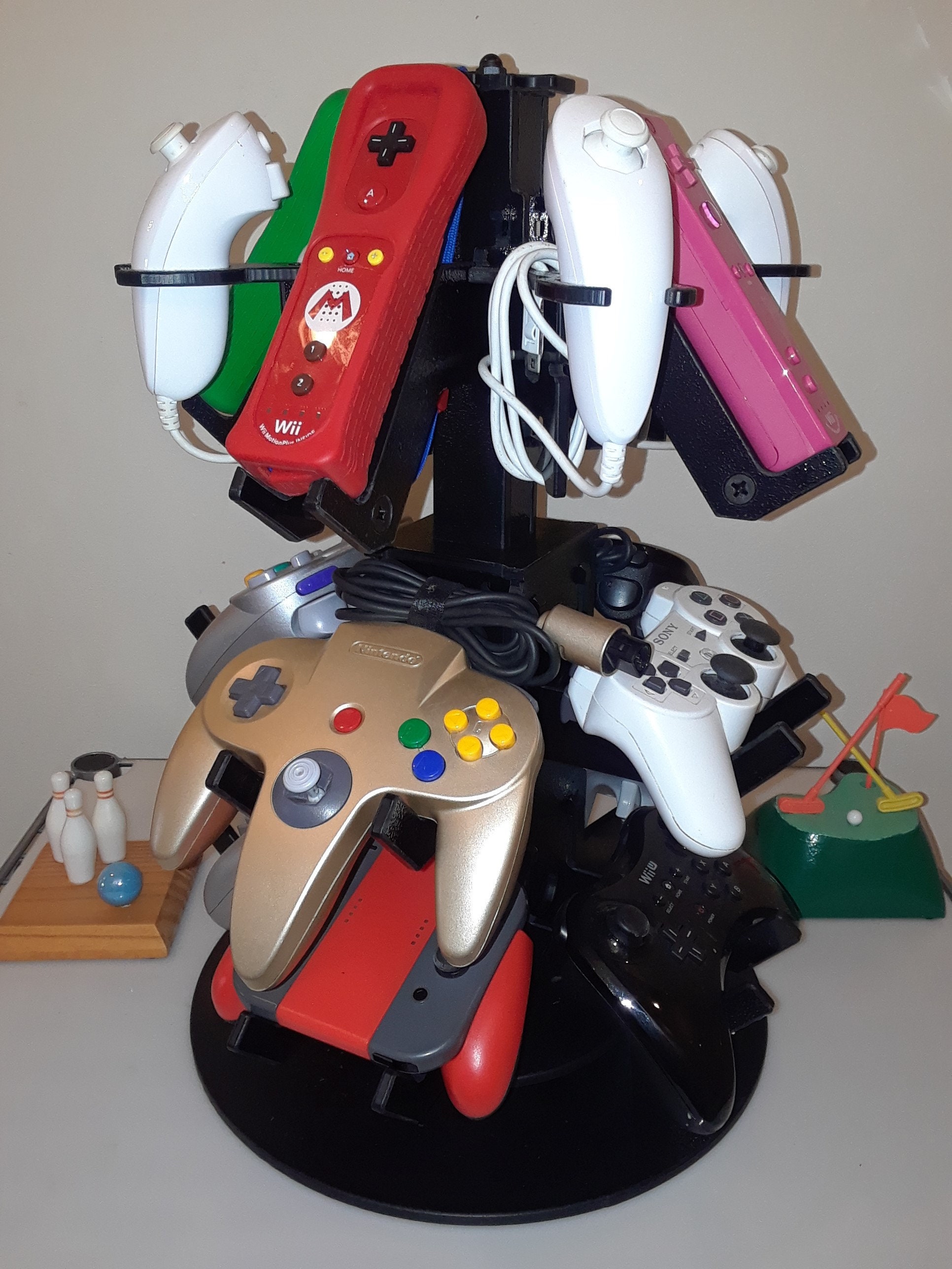 Fang Wiimote and Nunchuck Tower and Upgrade Kit Full Wiimote stand