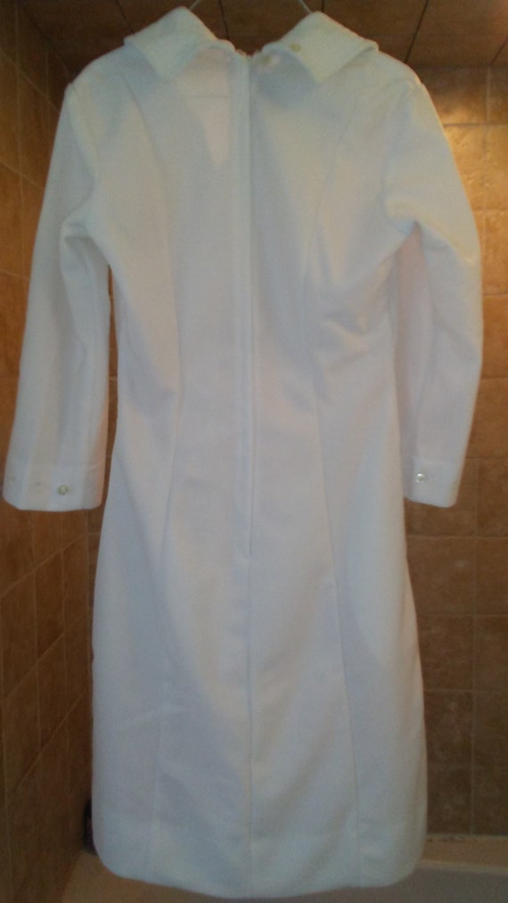 Brand new with tags Vintage Nurse Dress, Pinning d