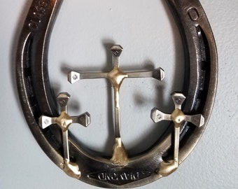 Horseshoe Nail Cross Western Wall Decoration