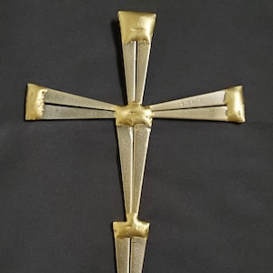 Metal Horseshoe Nail Western Cross Decor Wall Hanging