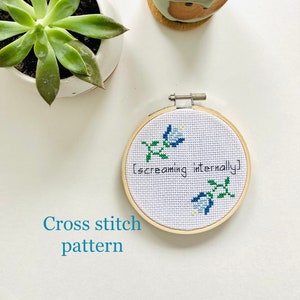 Screaming internally - Counted cross stitch pattern PDF - gift idea - cross stitch pattern - instant download - flowers - introvert