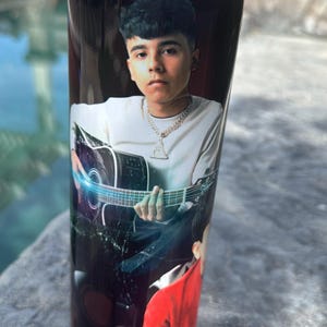 Ivan Cornejo 20オンス スキニータンブラー：昇華ステンレススチールタンブラー