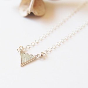 Raw Diamond Necklace, Diamond Silver Necklace, Triangle Diamond Necklace, Choker Necklace, Bridal Wedding Jewelry, Minimalist Necklace