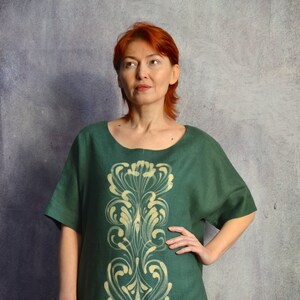 Linen dress with flowers.Emerald linen dress.Linen boho designer dress. zdjęcie 2