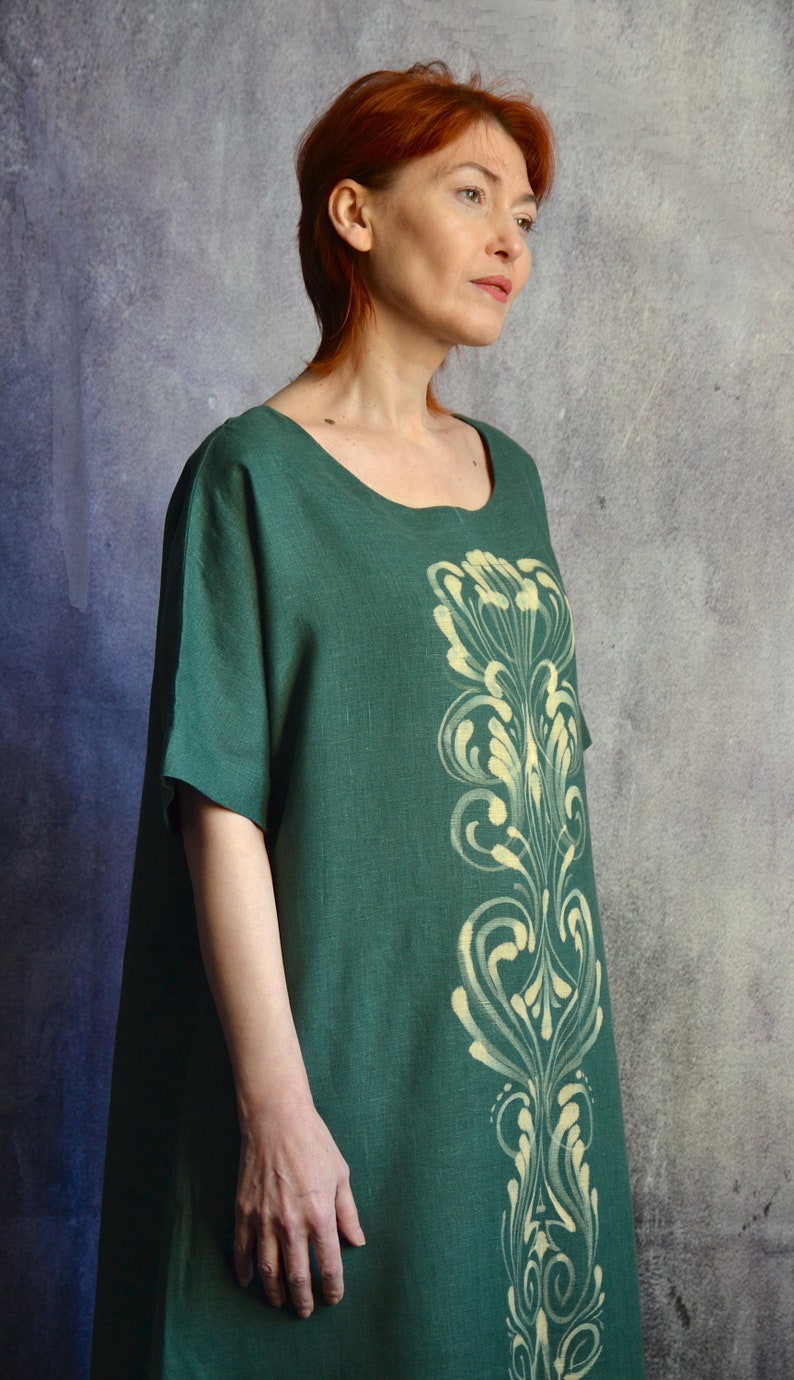 Linen dress with flowers.Emerald linen dress.Linen boho designer dress. zdjęcie 5