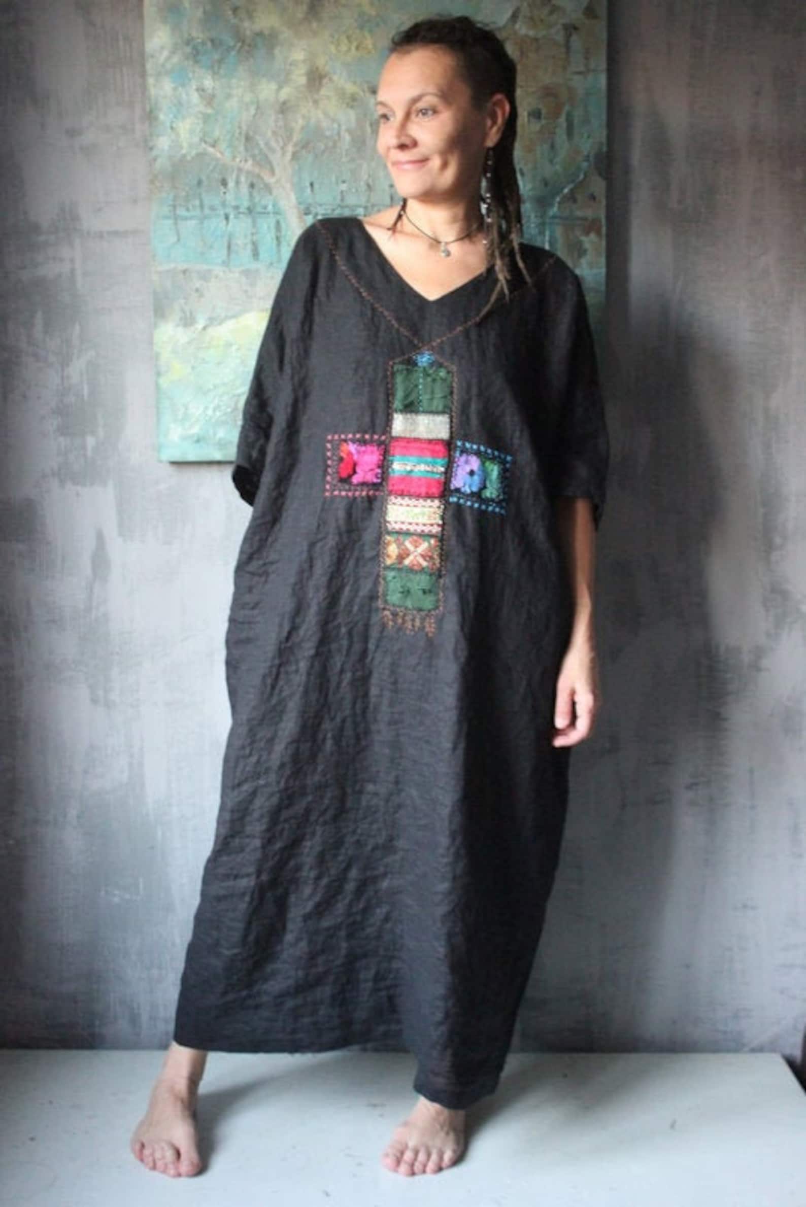 Leilany | Embroidered Cotton-Linen Dress