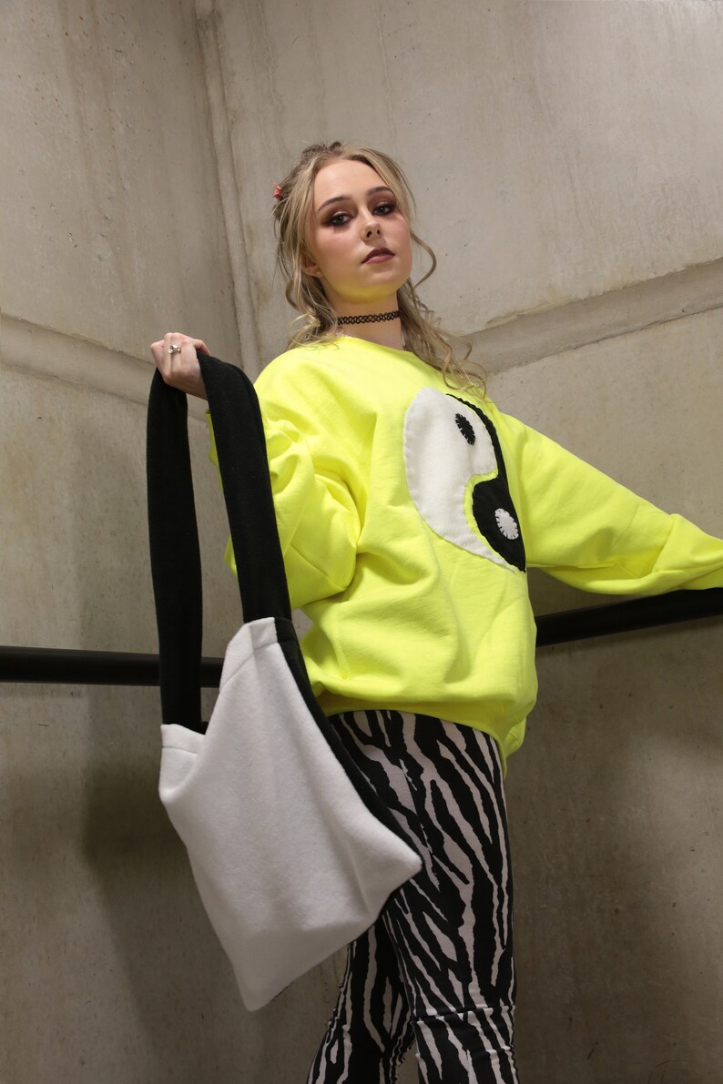 90s Y2K Neon Fluorescent Yellow Ying Yang Sweatshirt Festival Hangover image 4