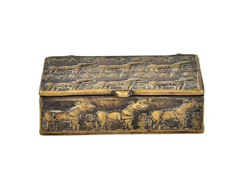 Trinetra superfine brass animal jewelry box.
