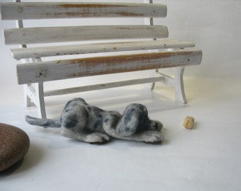 Hondenspeelgoed Naaldvilt Miniatuur Realistisch dier Sculptuurhond Voor interieur