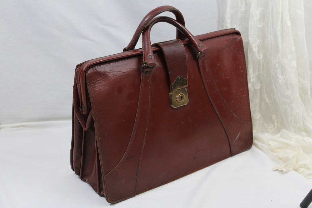 Vintage Leather Cheney Briefcase With Lock,document Case,retro Laptop