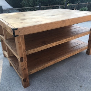 Kitchen island with seating area