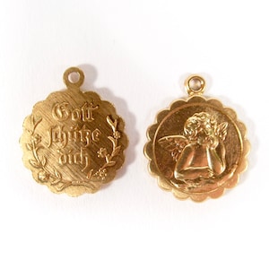 2 pendants angel round charms tombak 18.5x 15.5 mm metal putti Raphael God bless you jewelry guardian angel vintage Made in Germany