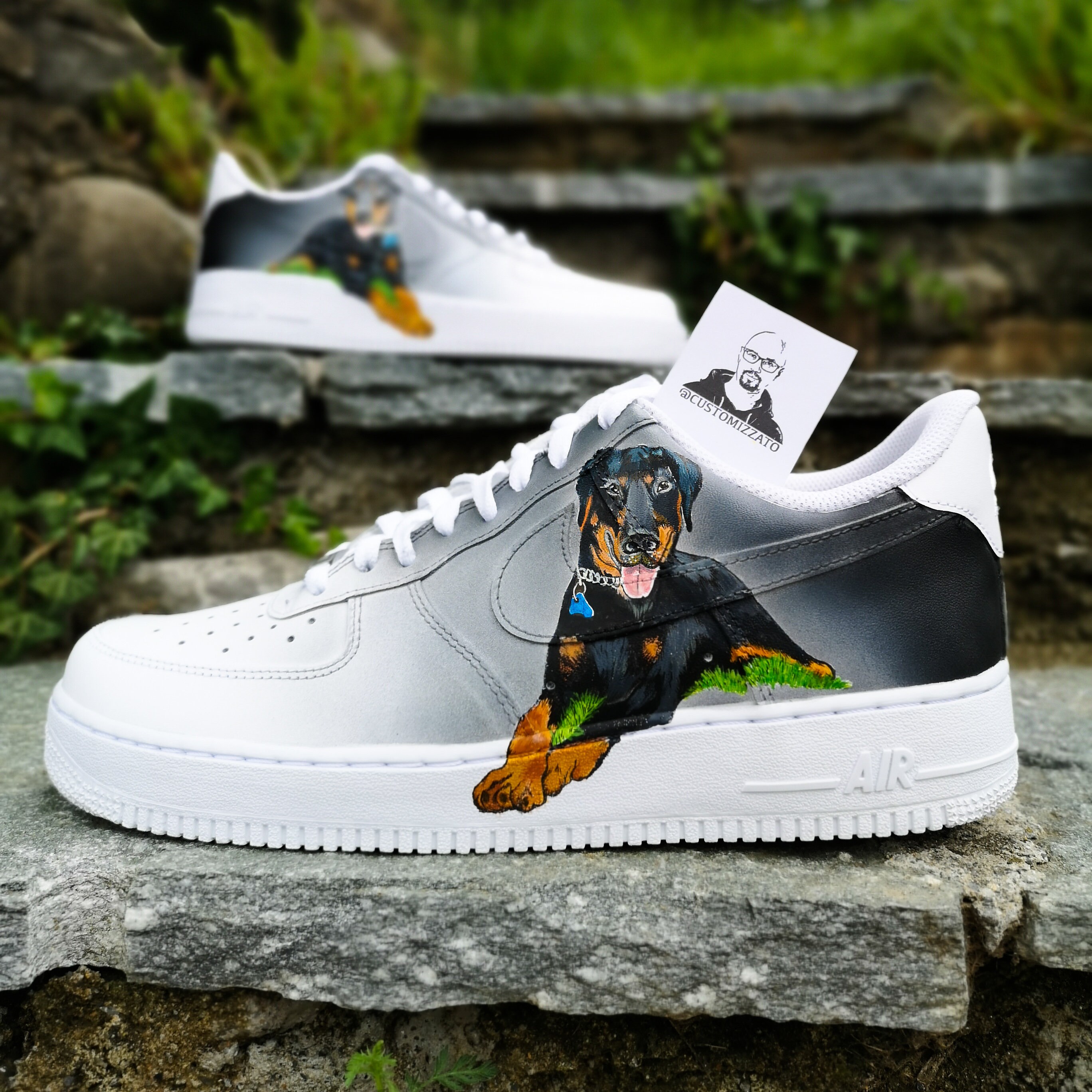 Hádka vyčnívat ztracené srdce dog that looks like a nike shoe australia