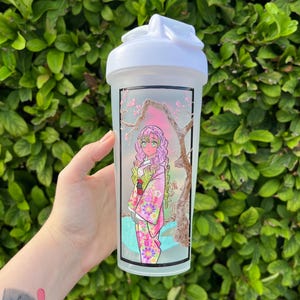 Holographic Blender Bottle Anime Blender Bottle Gift Idea for Gym Lover Custom Workout Anime Shaker Protein Shaker Gym Protein Fitness Cup