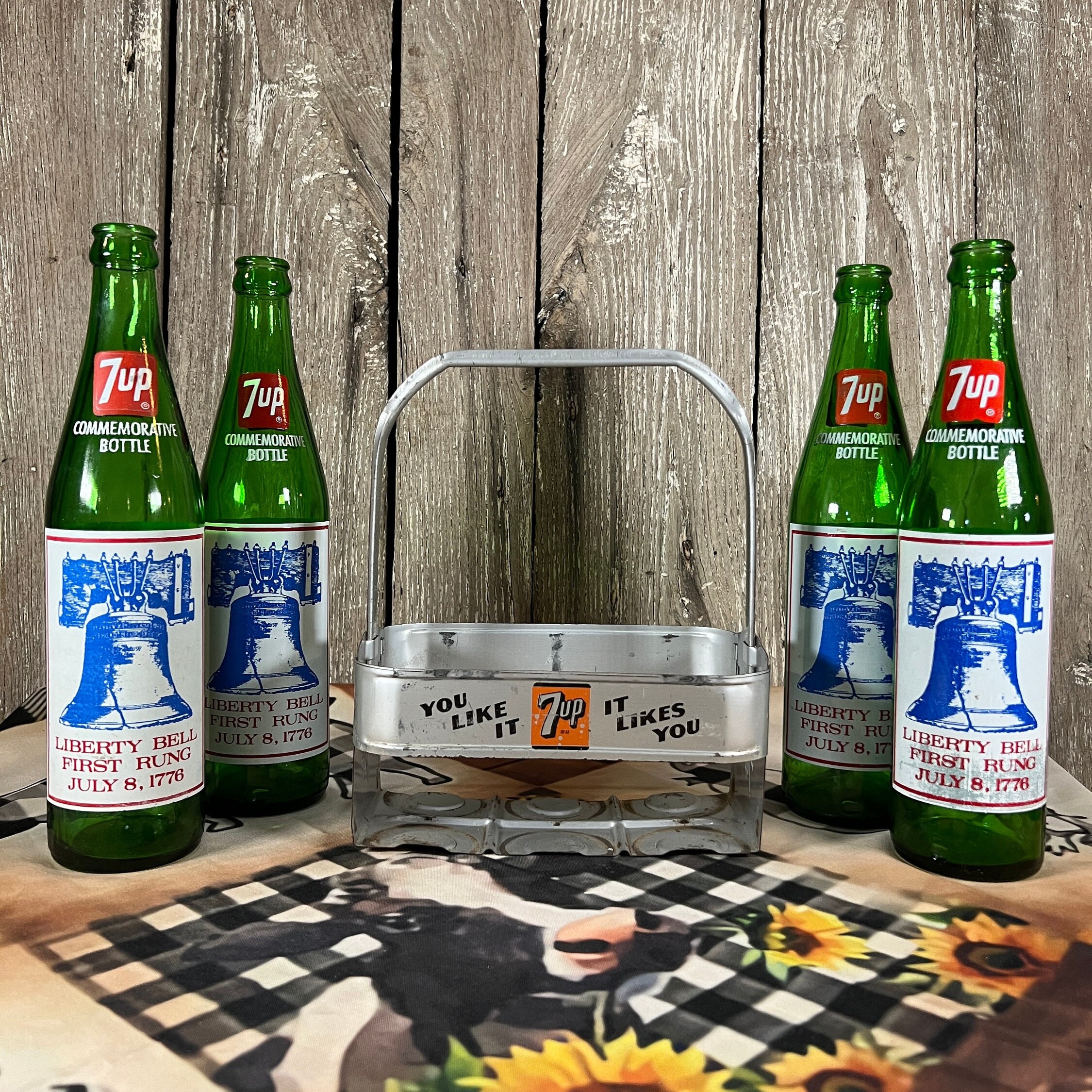 7up　瓶　コンテナ　収納　カゴ　ボトルケース　セブンアップ　ビンテージ 雑貨 7up瓶コンテナ収納カゴボトルケースセブンアップビンテージ 雑貨