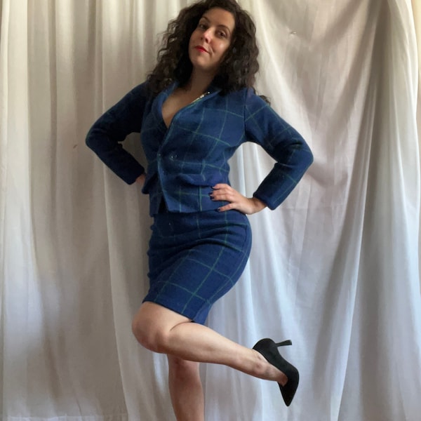 Combinaison Power en laine bouillie des années 80. KARLINE KERVIN Blazer et ensemble de jupes Pensil. Bleu vert coché. Taille Extra Small XS